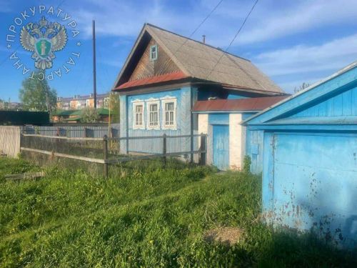 В Агрызе инвалиду не заплатили за продажу имущества – сделку аннулировали
