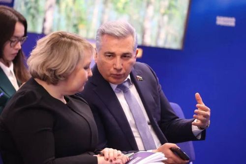 Альфия Когогина выступила модератором Всероссийского слета предпринимателей