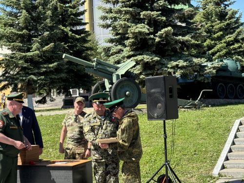 Торжественное мероприятие в честь 107-й годовщины пограничных войск России прошло в Агрызе