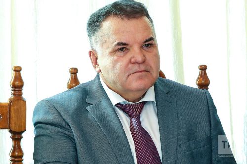 Президент Национального конгресса татар и тюркских народов Ямалеев Рустэм оформил подписку на районную газету для своих земляков