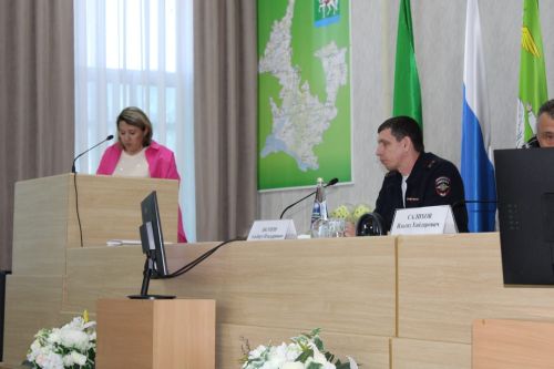 Расширенное заседание комиссии по безопасности дорожного движения прошло в Агрызском районе