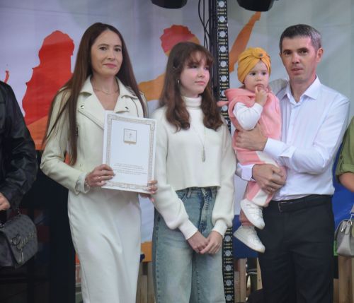 Әгерҗедә узган Яшьләр көнендә яшь гаиләләр хөрмәтләнделәр