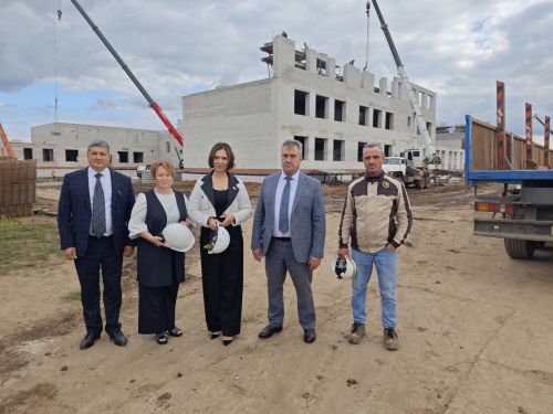 Альфия Когогина провела мониторинг строительства и капитального ремонта объектов Народной программы в Агрызском районе