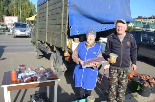 В единый день голосования в Агрызе проходит первая осенняя ярмарка