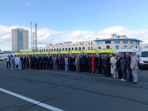 Агрызской ЦРБ вручили новые автомобили скорой медицинской помощи