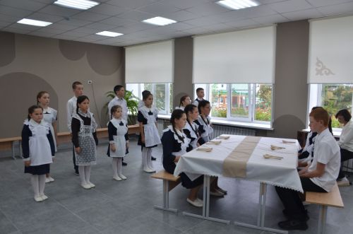 Исәнбай мәктәбе ашханәсе заманча төсмер алды
