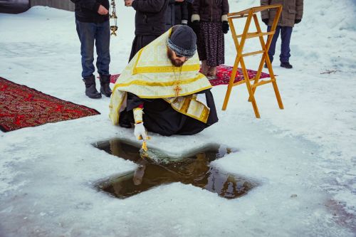 В Агрызском районе православные отмечают Крещение Господне