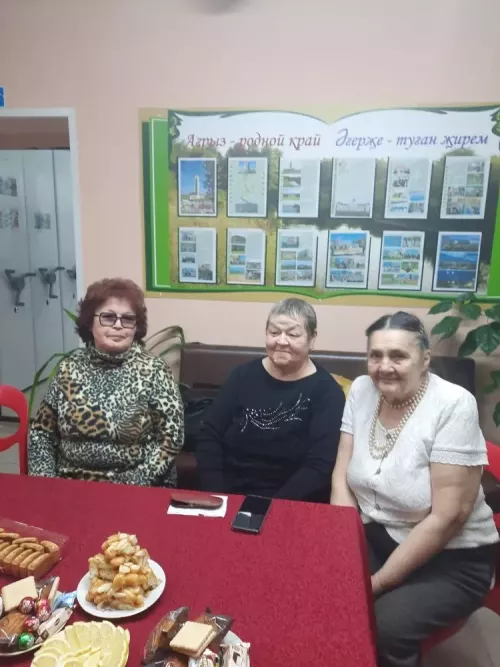 5 января в центральной районной библиотеке состоялся Рождественский стихофест «Свет хрустальной звезды»
