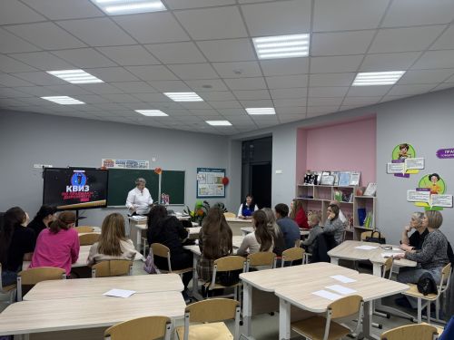 В школе №4 Агрыза родители проверили знания ПДД в формате квиза