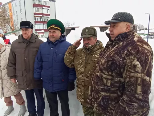 Агрызские ветераны-афганцы собрались на митинг в Сквере Победы