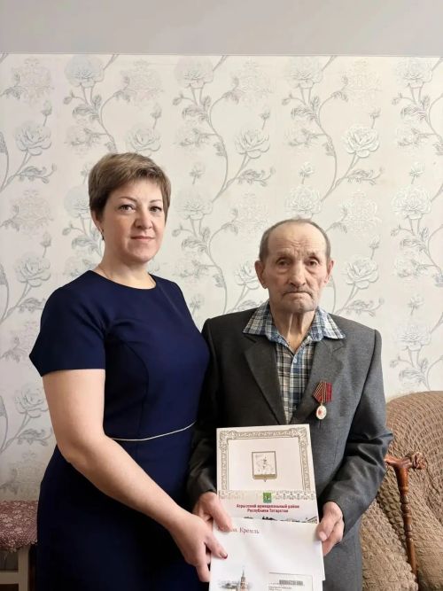 Ветеран труда из Красного Бора Виктор Сизов встретил 95-й день рождения