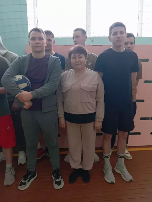 Девятерняга Тугызбуй волейболчылары җыелды