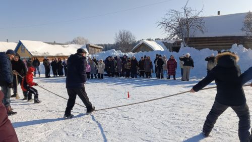 В Пелемеше весело проводили Масленицу и сыграли в «Зарницу»