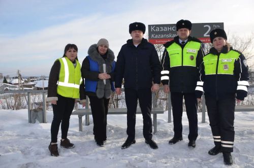 На железнодорожной остановке «Улица Казанская» участились случаи сбора подростков