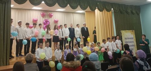 Салагыш мәдәният йортында ике бәйрәмне берләштерүче зур концерт узган