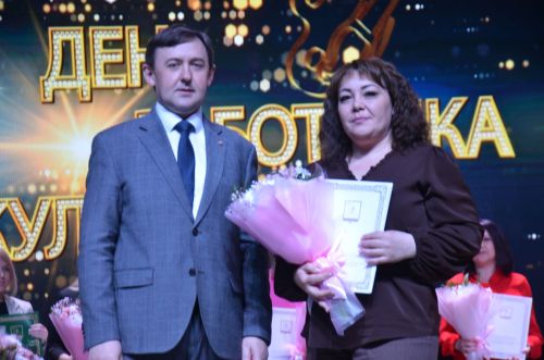 В Агрызском районе наградили работников культуры в честь профессионального праздника
