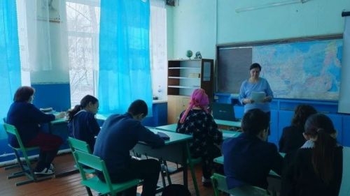 В Девятернинской школе имени Лябиба Айтуганова прошёл диктант в рамках акции «Россия — семья семей»