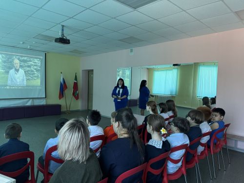 В подростковом клубе «Ровесник» прошла беседа по безопасности дорожного движения