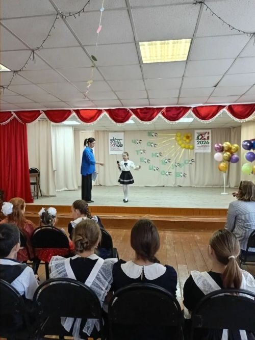 В Сарсак-Омгинской сельской библиотеке прошел конкурс чтецов «Подружитесь со стихами»