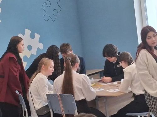 Школьники Агрызского района приняли участие в педагогической мастерской НГПУ