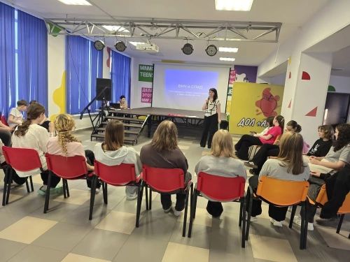 В лагере «Алмалы» прошло просветительское мероприятие «СТОП ВИЧ»