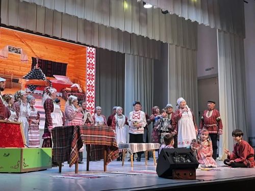 В Кукморе проходит зональный этап фестиваля родословной «Эхо веков»