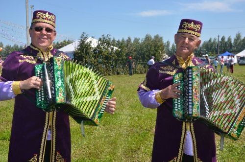 О, гармонь – моя спутница жизни