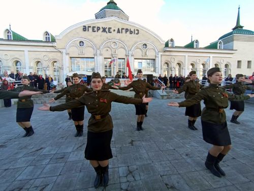 В Агрызе торжественно встретили «Поезд Победы»