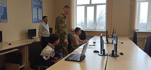 В Агрызе стартовала военно-спортивная игра «Зарница 2.0»