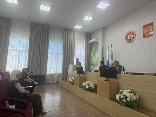 В Агрызском районе обсудили безопасность на дорогах