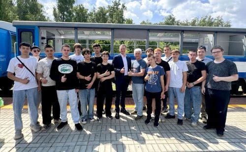 Студенты из Агрыза посетили Казанскую детскую железную дорогу