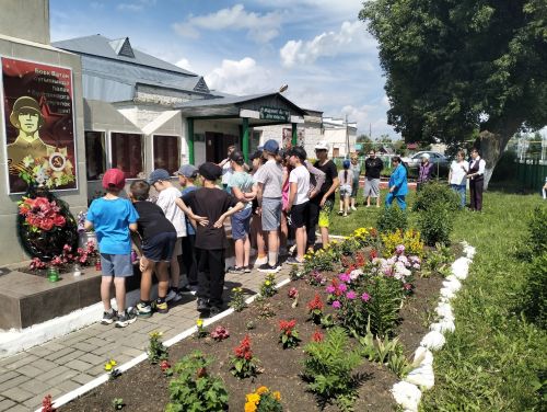 В Иж-Бобьинском Доме культуры состоялось памятное мероприятие к 22 июня