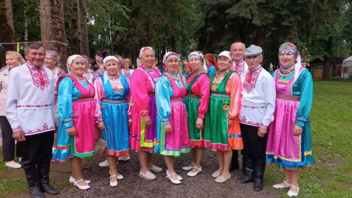 Ансамбли из Пелемеша приняли участие в городском празднике марийской культуры