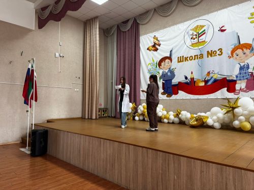 Честность и справедливость через сказки: в «Орлёнке» объяснили детям, что такое коррупция