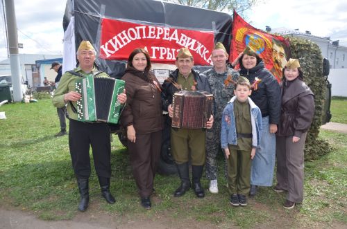 «Превыше этой нет в России дат»: в Агрызе торжественно отметили 81-ю годовщину Великой Победы