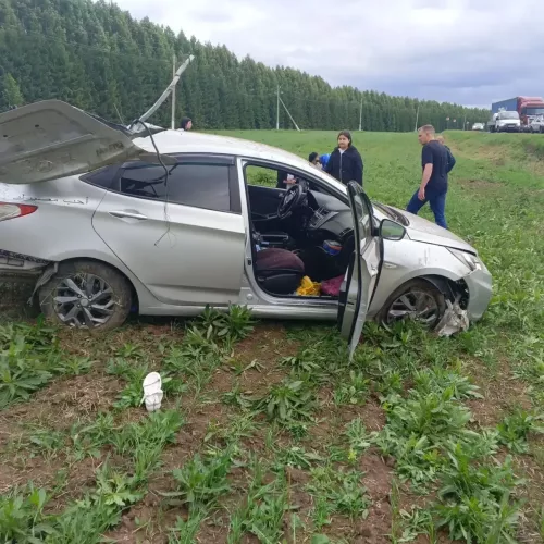 На трассе «Агрыз — Красный Бор» в ДТП погибла 13-летняя девочка
