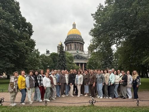 Методист из Агрыза приняла участие в образовательной стратегической сессии в Санкт-Петербурге