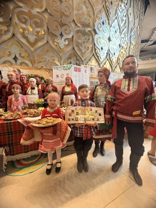 «Эхо веков»: семья из Агрызского района победила в республиканском фестивале родословной