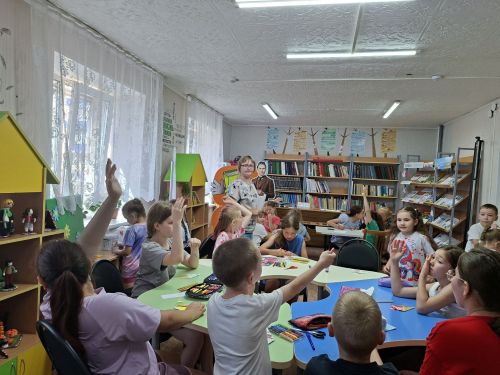 В библиолагере «Книжная радуга» прошёл «День творческих идей»