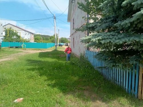 В Красном Бору проверили готовность домов к отопительному сезону