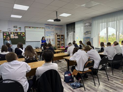 В школе №3 прошла профилактическая беседа по безопасности дорожного движения