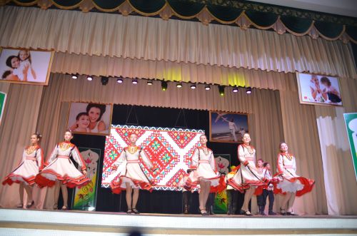 Концерт ко Дню матери