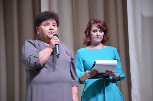 Концерт ко Дню матери