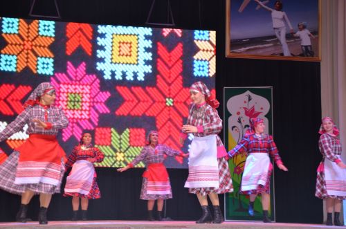 Концерт ко Дню матери