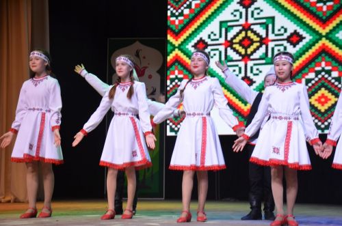 Гала-концерт районного фестиваля "Радуга культур"