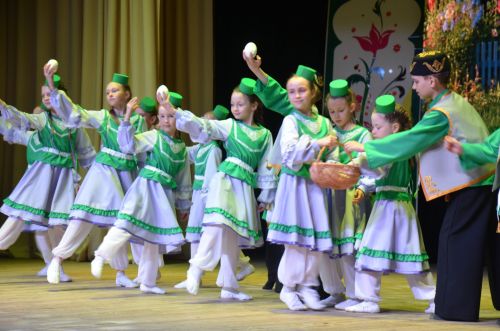 Гала-концерт районного фестиваля "Радуга культур"