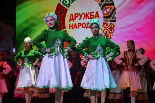 Гала-концерт районного фестиваля "Радуга культур"