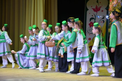 Гала-концерт районного фестиваля "Радуга культур"