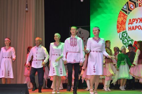 Гала-концерт районного фестиваля "Радуга культур"