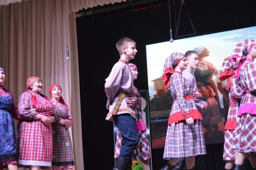 Гала-концерт районного фестиваля "Радуга культур"